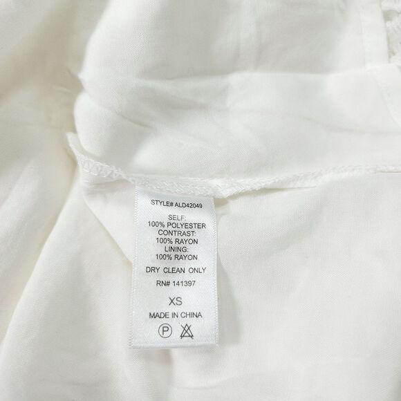 ASTR The Label Lace Fit & Flare Midi Dress White XS EUC Bridal Shower Old Money - Picture 4 of 9